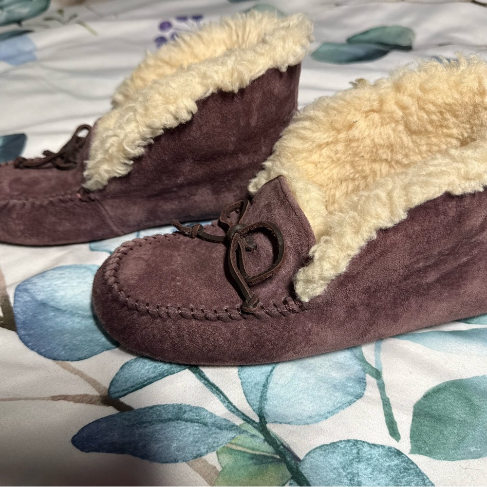 UGG Plum Suede Slippers with Cream Lining - Picture 2 of 6